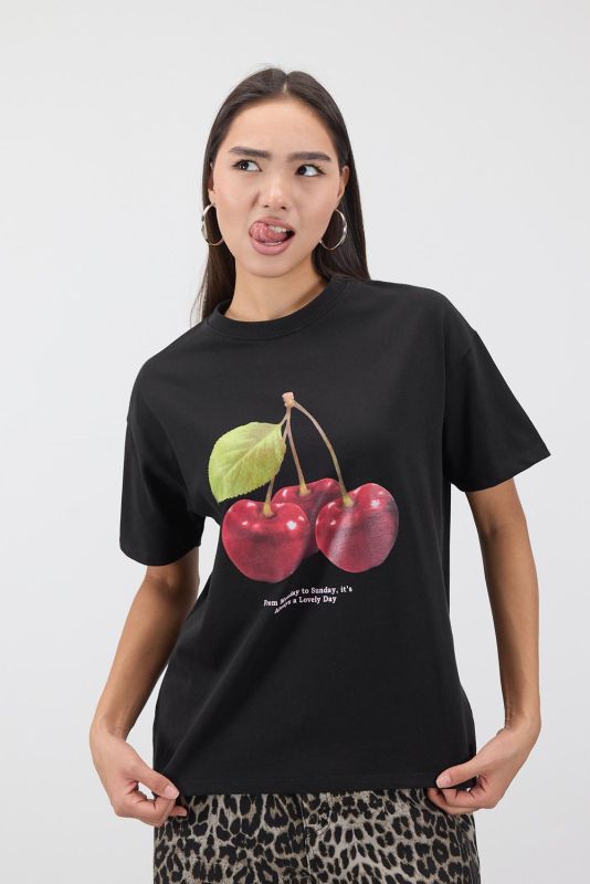 Black Crew Neck Cherry Printed T-Shirt P10327-K7