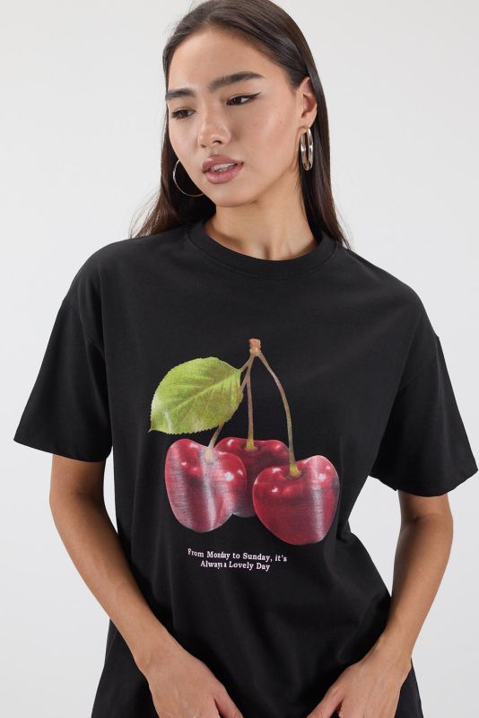 Black Crew Neck Cherry Printed T-Shirt P10327-K7