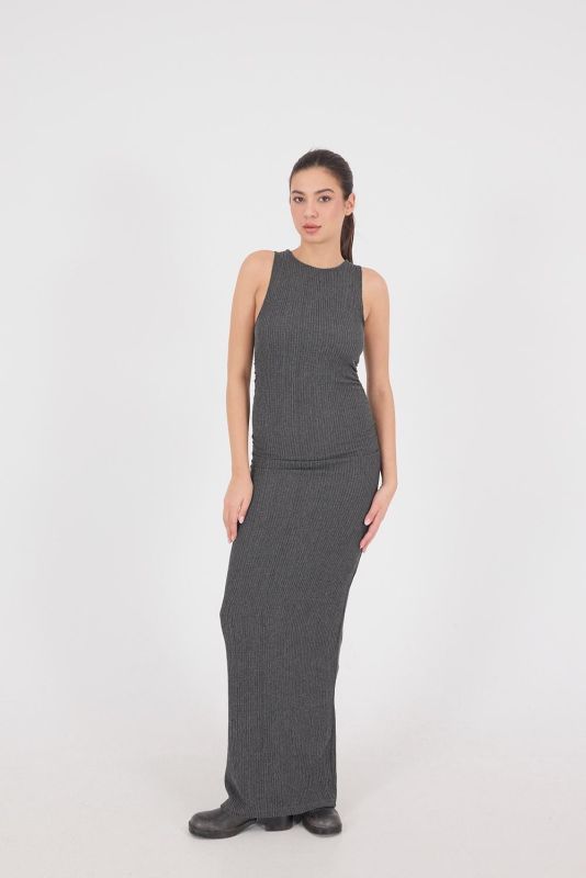 Black Crew-Neck Long Dress with Shirred Sides E16588-W11