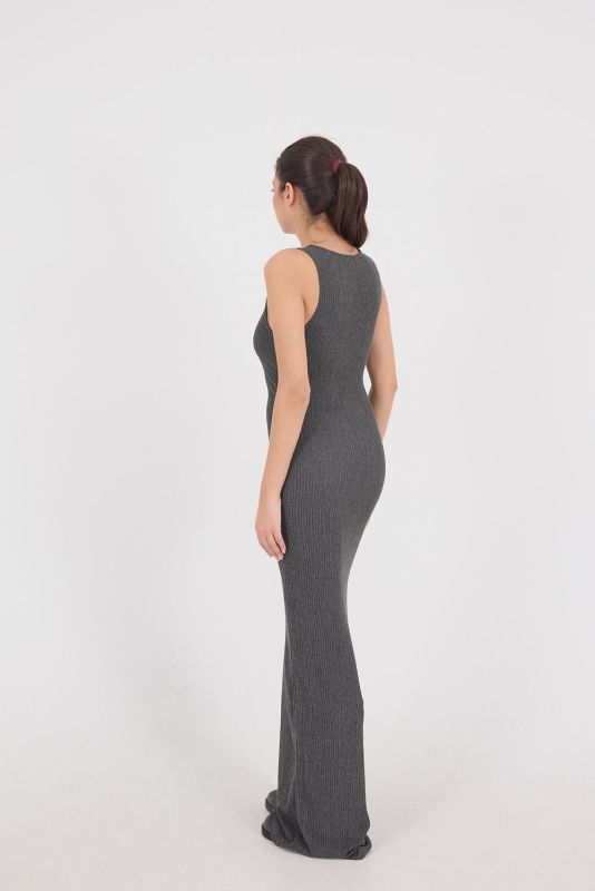 Black Crew-Neck Long Dress with Shirred Sides E16588-W11