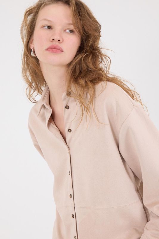 Light Beige Buttoned Oversized Suede Shirt G16557-Y9