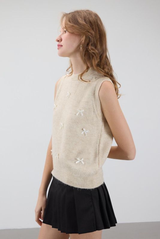 Knit Sweater with Stone Bow S2200-B2