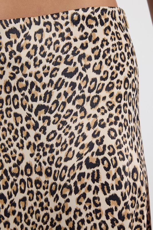 Beige Leopard Print Satin Long Skirt E410233-N8