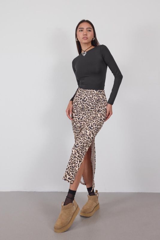 Leopard Leopard Print Midi Skirt with Slits E13809-X2