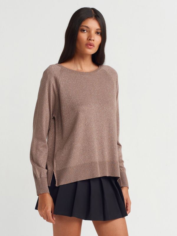 10557 Crew-Neck Lurex Basic Thin Knit Sweater-Mink