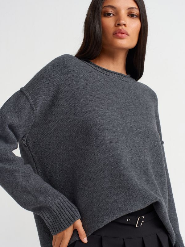 10636 Crew-Neck Stitch Detailed Sweater-Smoked M.