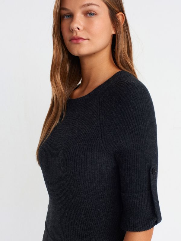 10647 Crew-Neck Ribbed Sleeve Button Detail Sweater-Anthracite