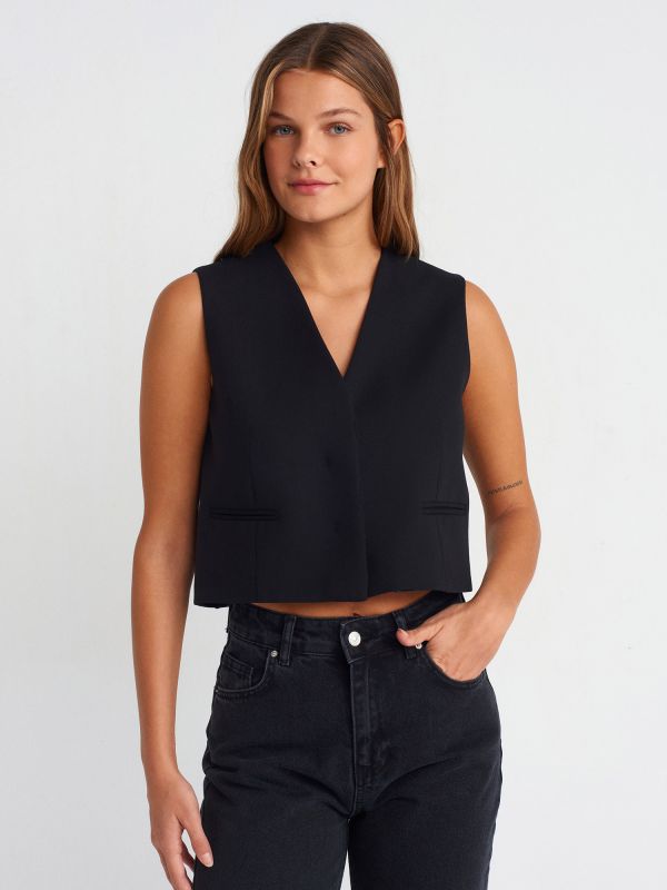 60563 Vest with Hidden Patches-Black