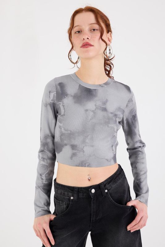 Smoked Crew-Neck Patterned Sweater B10534-D4