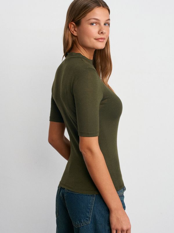 30481 High Collar Tshirt-Light Khaki