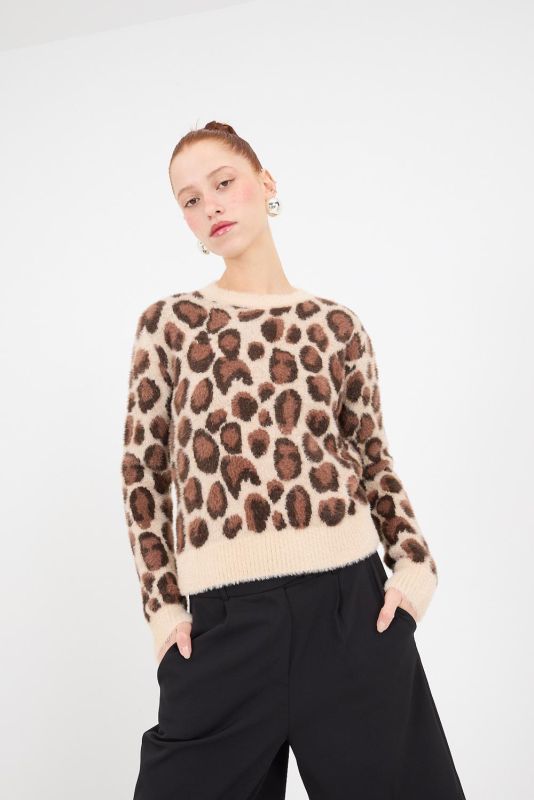 Leopard Soft Textured Leopard Print Sweater K2252-A11