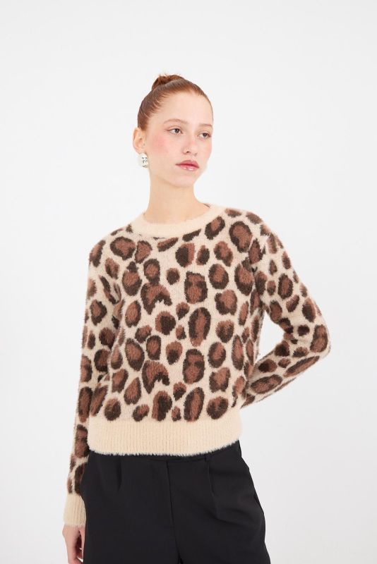 Leopard Soft Textured Leopard Print Sweater K2252-A11